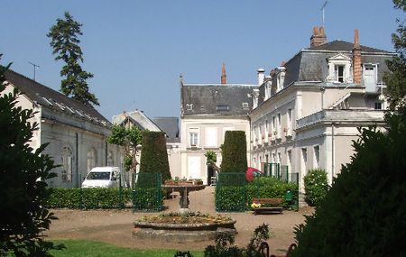 Pension de famille Anne de Beaujeu à Amboise - Source photographique : Croix Rouge Française